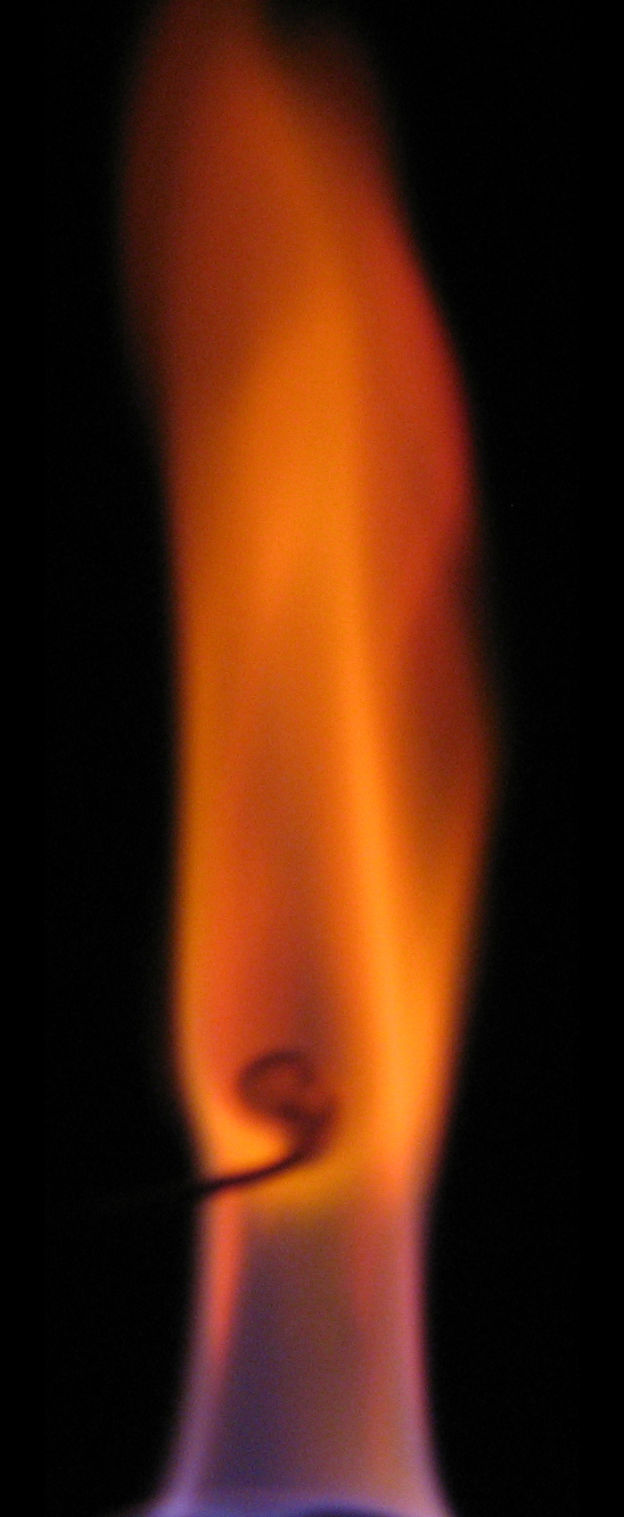 calcium nitrate flame